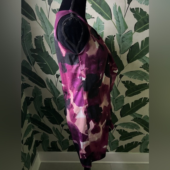 Ann Taylor LOFT Purple Watercolor Floral Shift Dress Size 4P - Picture 6 of 7
